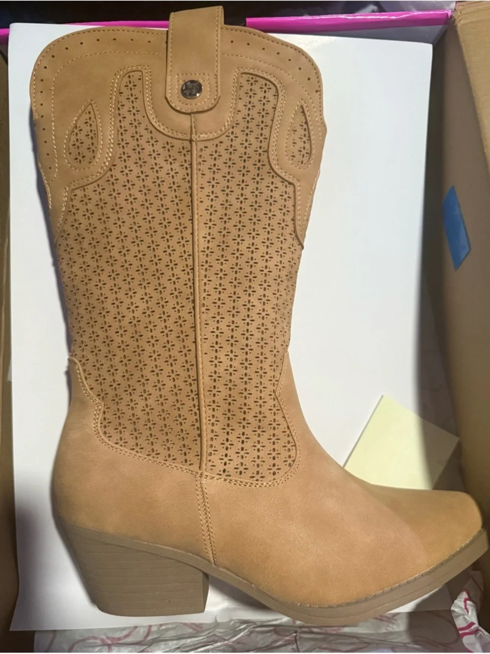 New Sugar
Women's Tammy Perf Western Pull On Boots size 8 - Picture 8 of 9